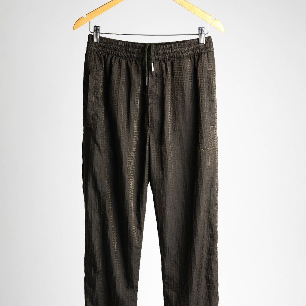 GIVENCHY GARMENT DYE EMBROIDERED JOGGERS - MILITARY GREEN